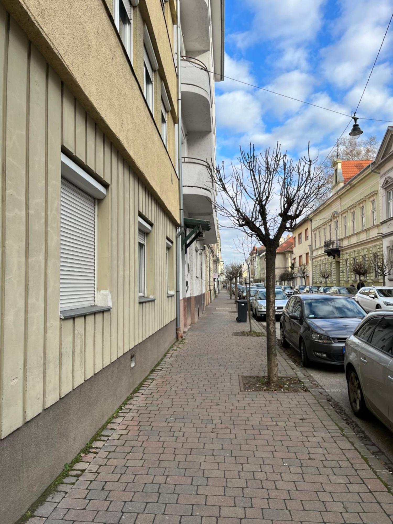 River - Free Parking Győr Kültér fotó